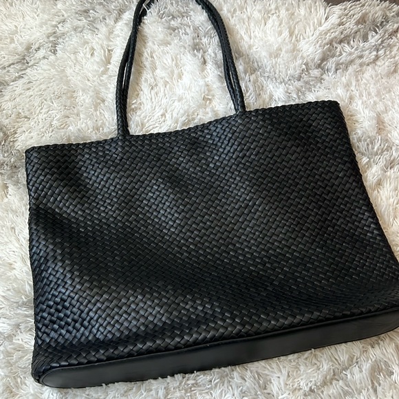 Quince Handbags - Quince small Italian leather tote